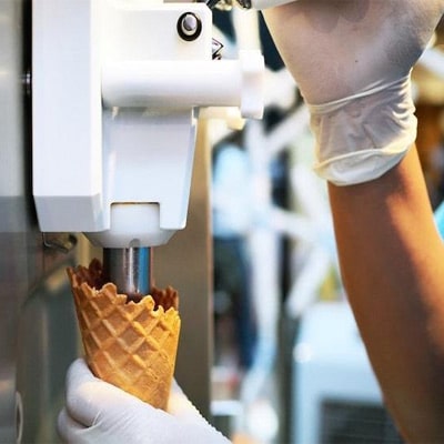 ویژگی‌های دستگاه بستنی ساز نیکنام سه فاز کمپرسور هرمتیک مدل دلارام 1-3